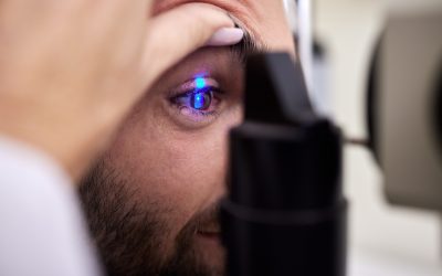 How to Choose the Right LASIK Surgeon and Clinic for Your Eyes